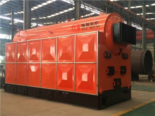 Βιομηχανικός λέβητας με καύση ξύλου